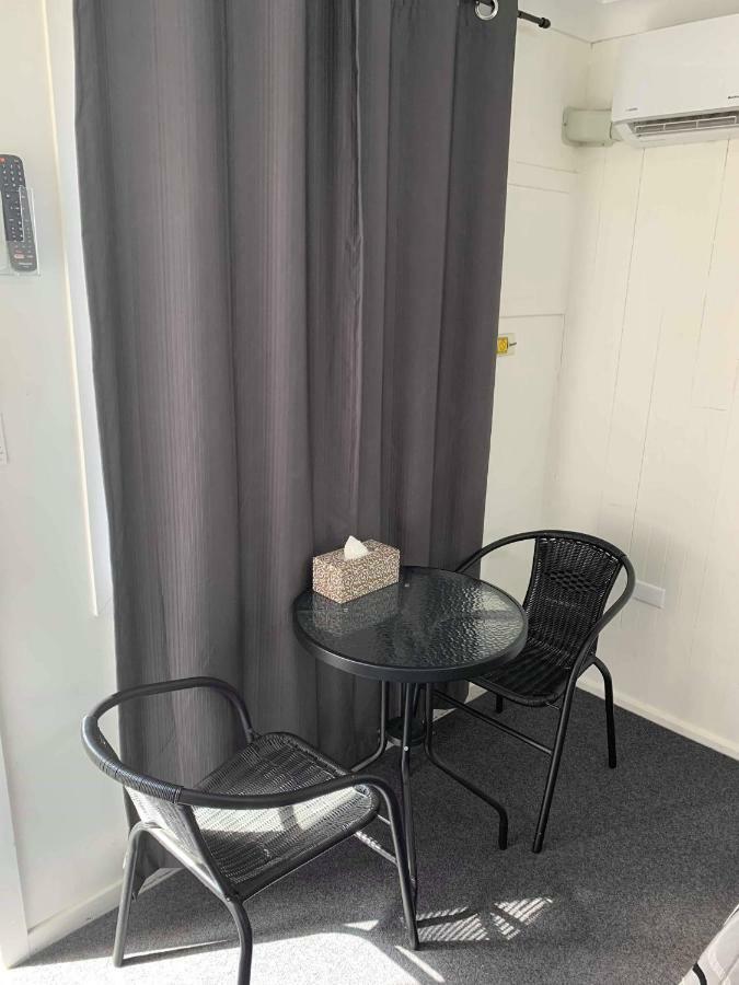 Taree Lodge Motel Bagian luar foto